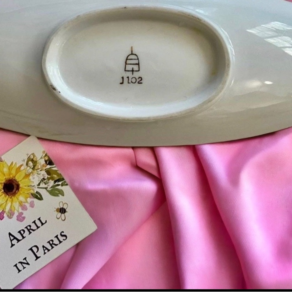 Vintage Royal Vienna Courting Couple Olive Jewelry Tray Shabby Chic Cottagecore - Picture 3 of 3